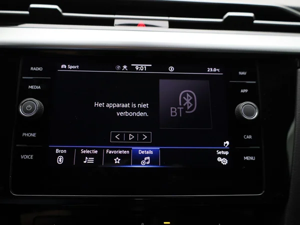Volkswagen Arteon (2022) — foto 15 van 49