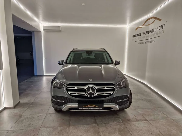 Mercedes-Benz GLE (2023) — foto 12 van 21
