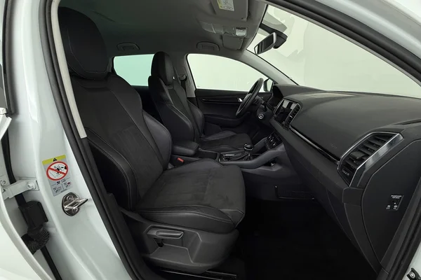 Skoda Karoq (2020) — foto 13 van 38