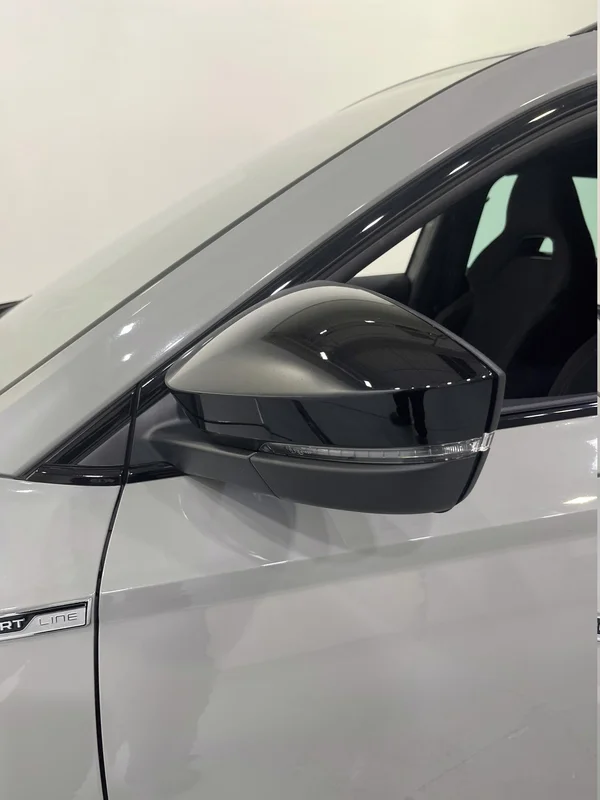 Skoda Karoq (2022) — foto 29 van 49