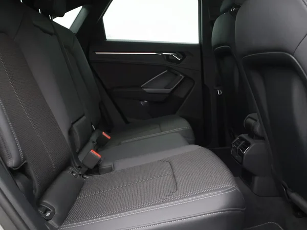 Audi Q3 (2020) — foto 11 van 25