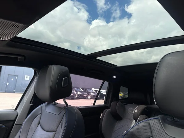 VOLKSWAGEN Tayron eHybrid (PHEV) (2025) — foto 9 van 13