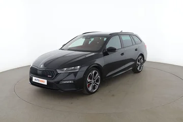 Skoda Octavia 479dd250-8868-48ba-808a-a7c4456e12aa