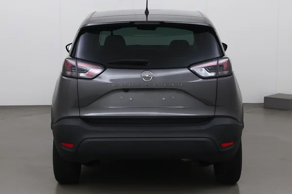 Opel Crossland (2022) — foto 15 van 20