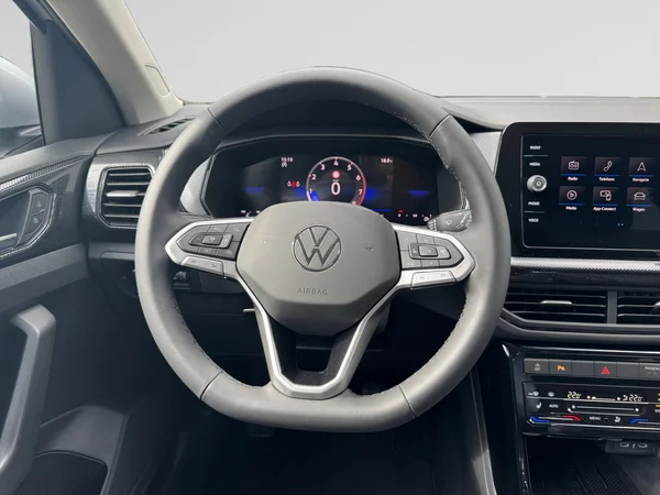 VOLKSWAGEN T-Cross (2025) — foto 13 van 16