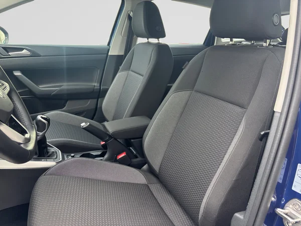 VOLKSWAGEN Taigo (2023) — foto 15 van 16