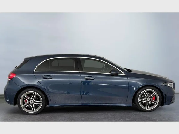 Mercedes-Benz A 200 (2019) — foto 16 van 22