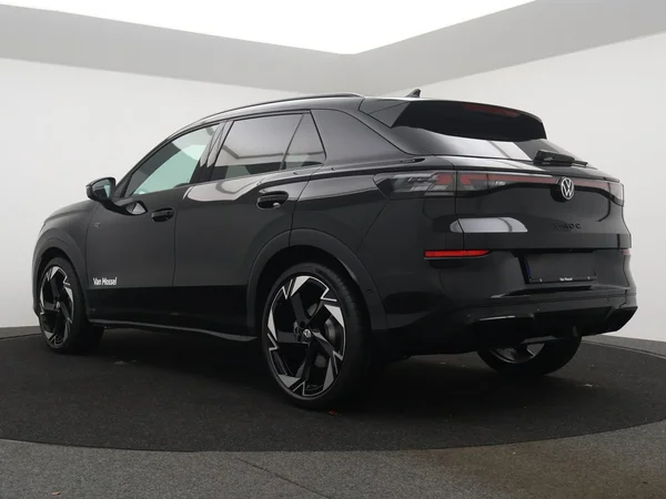 VOLKSWAGEN T-Roc (2025) — foto 18 van 22
