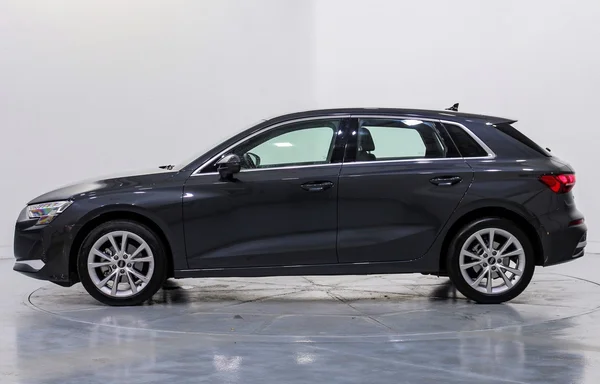 Audi A3 Sportback (2024) — foto 12 van 43