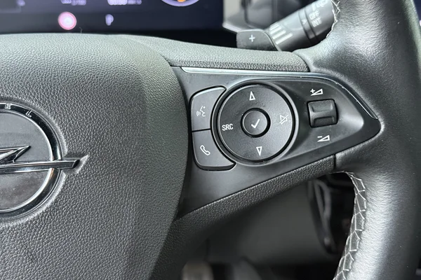Opel Mokka (2022) — foto 6 van 20