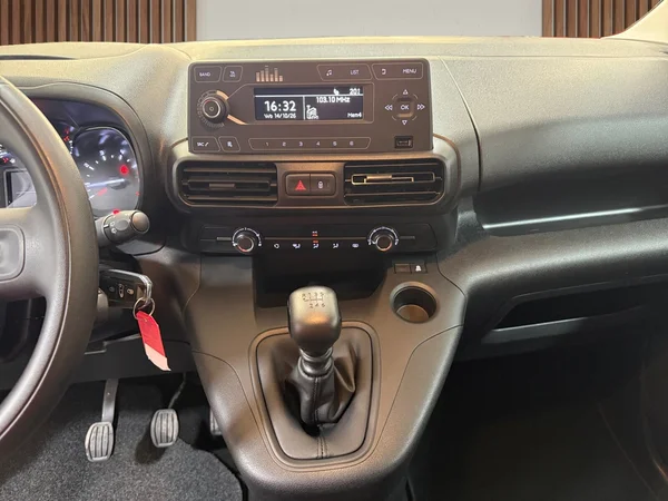 Citroen Berlingo (2022) — foto 11 van 25
