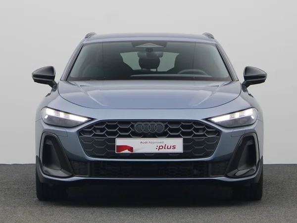 AUDI A5 Avant e-hybrid (PHEV) (2026) — foto 2 van 21