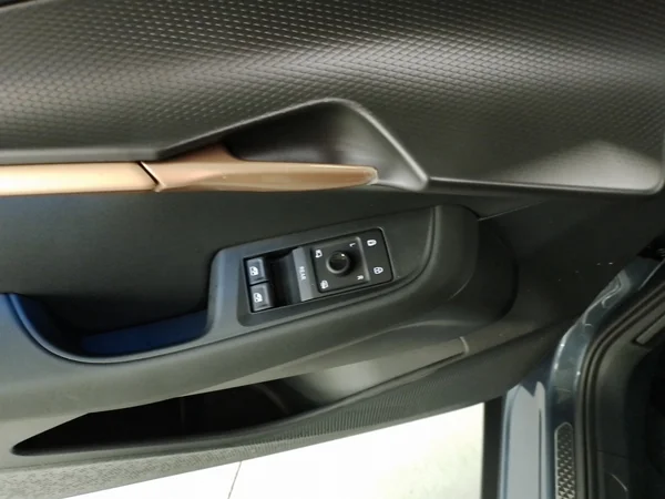 CUPRA Tavascan (2024) — foto 5 van 16