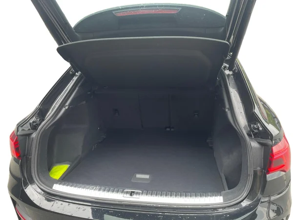 AUDI Q3 Sportback Dsl (2022) — foto 10 van 21