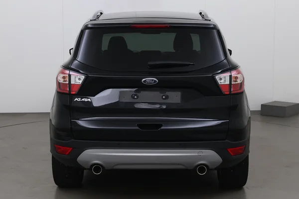 Ford Kuga (2020) — foto 18 van 23