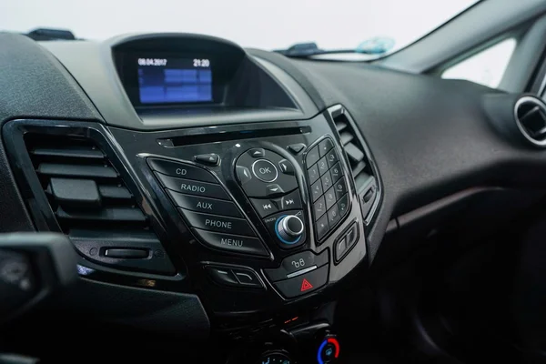 Ford Fiesta (2017) — foto 17 van 87