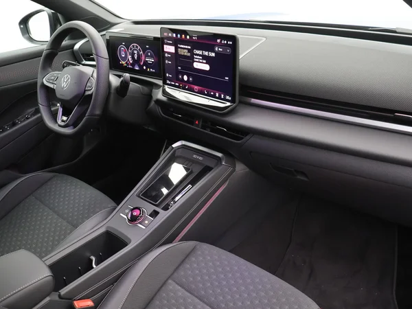 VOLKSWAGEN T-Roc (2025) — foto 17 van 23