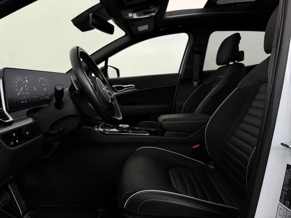 KIA Sportage (2022) — foto 2 van 36