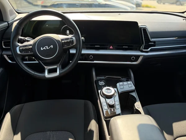 Kia Sportage (2024) — foto 16 van 28