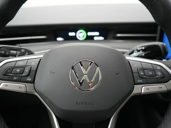 VOLKSWAGEN ID.7 Tourer (2026) — foto 15 van 39