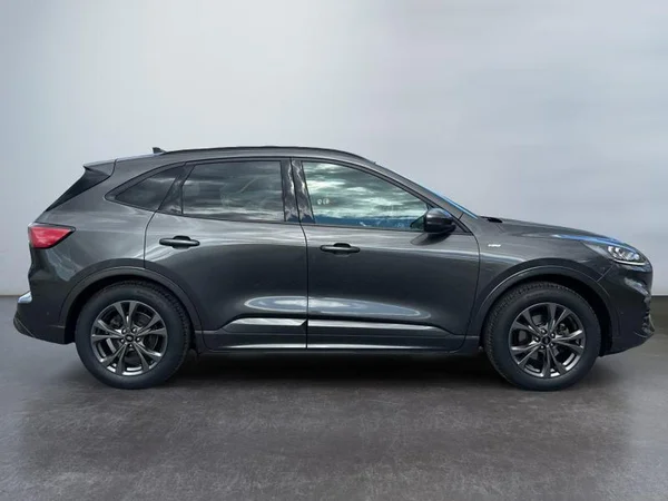 FORD Kuga (2021) — foto 29 van 31
