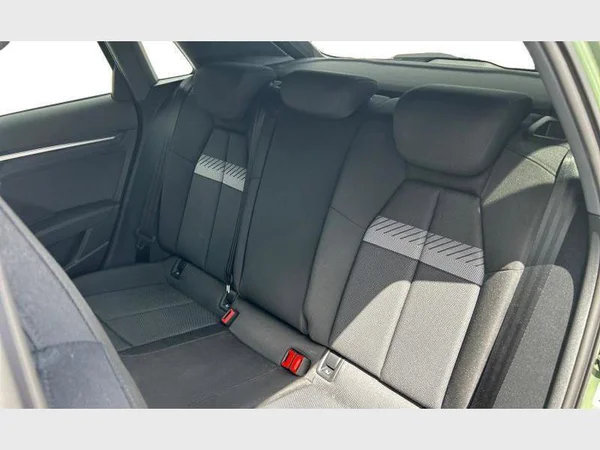 Audi A3 Sportback (2024) — foto 2 van 29