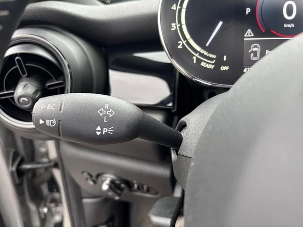MINI Mini (F56 LCI II) (2023) — foto 11 van 31