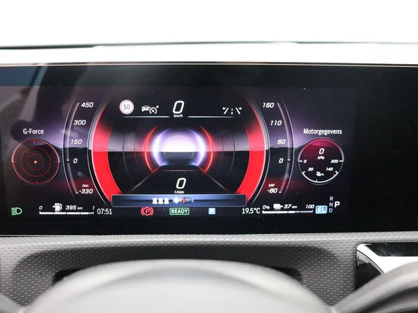 Mercedes-Benz A-Klasse (2025) — foto 3 van 38
