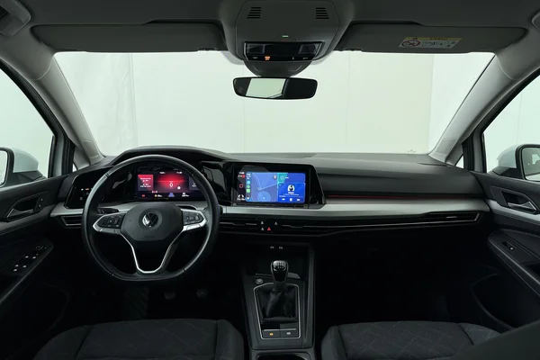 Volkswagen Golf VIII (2021) — foto 24 van 24