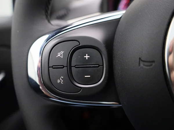 Fiat 500 (2023) — foto 9 van 41