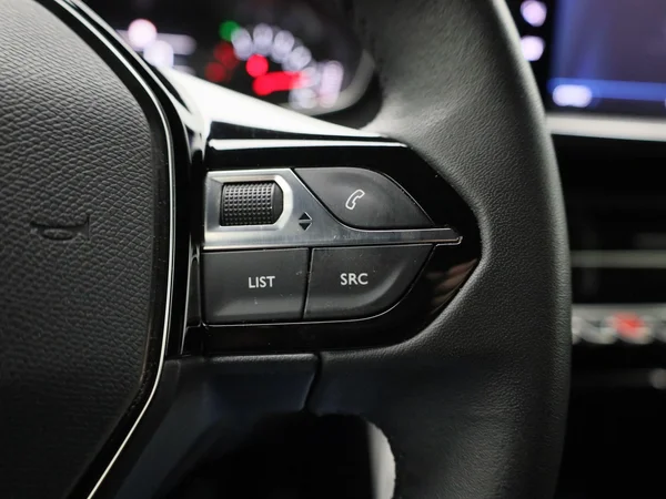 Peugeot 2008 (2023) — foto 7 van 40