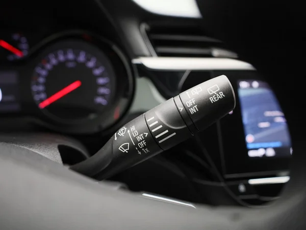 Opel Corsa (2023) — foto 13 van 36