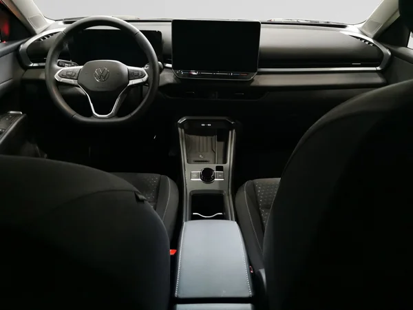 VOLKSWAGEN T-Roc (2026) — foto 9 van 15