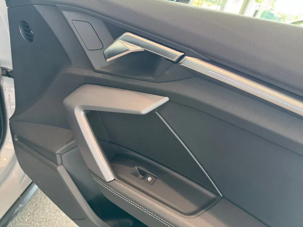 AUDI A3 Alltstreet (2025) — foto 11 van 20