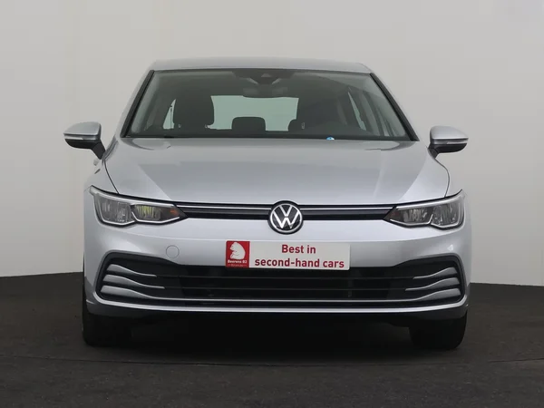 VOLKSWAGEN Golf (2020) — foto 26 van 28