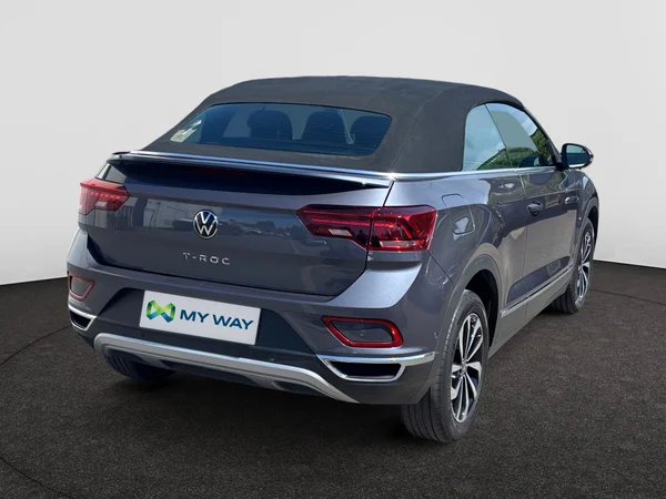 VOLKSWAGEN T-Roc Cabriolet (2022) — foto 17 van 21
