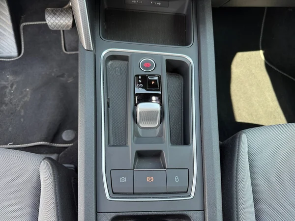 SEAT Leon ST (2024) — foto 5 van 24