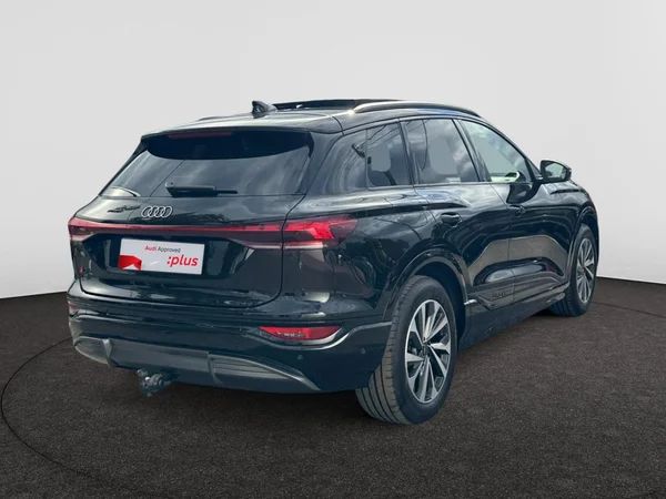 AUDI Q6 e-tron (2025) — foto 20 van 24