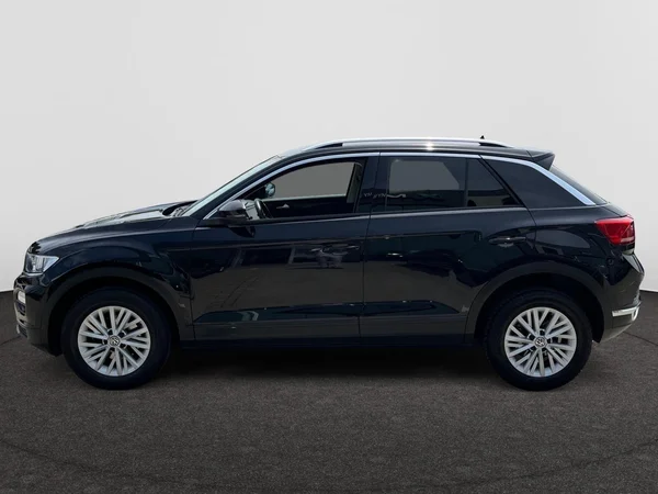 VOLKSWAGEN T-Roc (2019) — foto 13 van 22