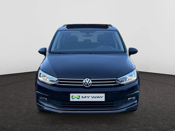 VOLKSWAGEN Touran (2018) — foto 23 van 24