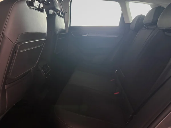 SKODA Karoq (2025) — foto 10 van 24