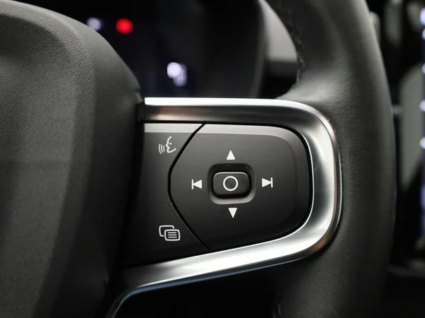 Volvo XC40 (2023) — foto 10 van 41
