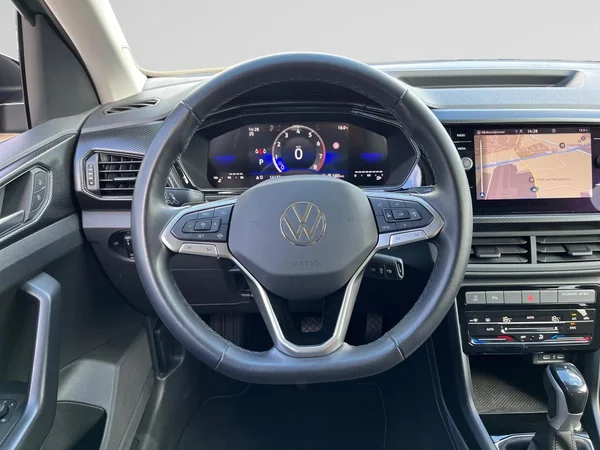 VOLKSWAGEN T-Cross (2024) — foto 21 van 21