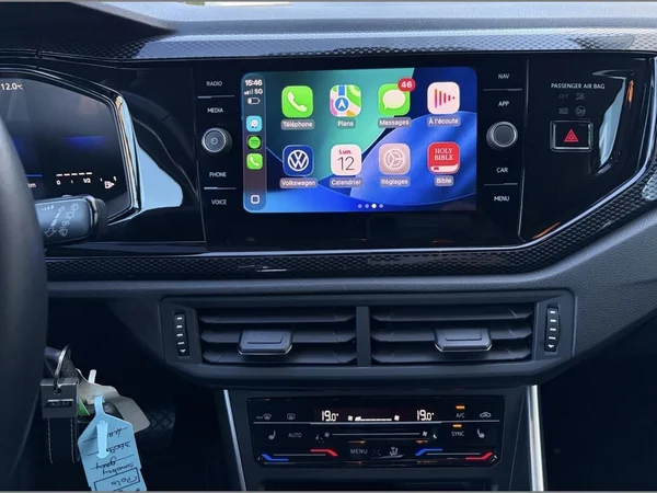 VOLKSWAGEN Polo (2024) — foto 4 van 14