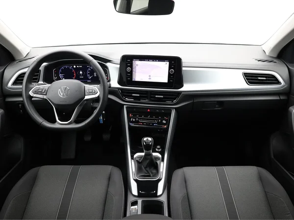 VOLKSWAGEN T-Roc (2022) — foto 19 van 20