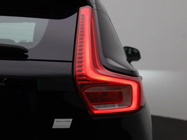 Volvo XC40 (2023) — foto 30 van 41