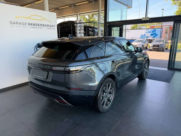 Land Rover Range Rover Velar (2026) — foto 17 van 22