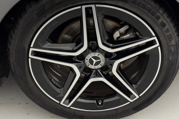 Mercedes-Benz B-Class (W247) (2019) — foto 26 van 33