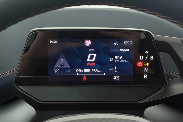 CUPRA Born (2024) — foto 6 van 23