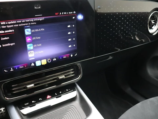 Mercedes-Benz CLA (2025) — foto 5 van 24